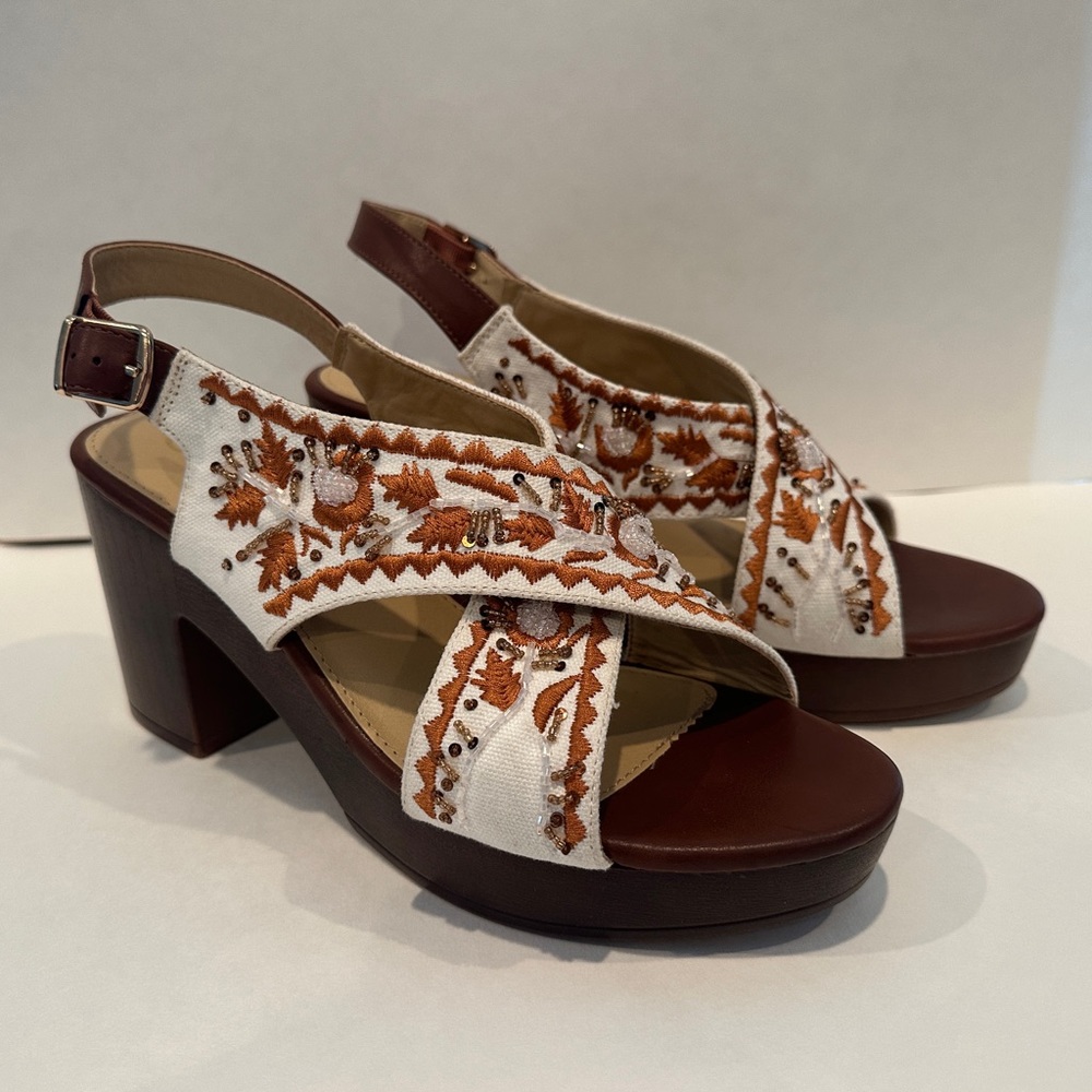 Comfort C Platform Sandals Size 9